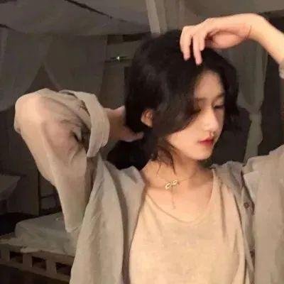 灯红酒绿海报