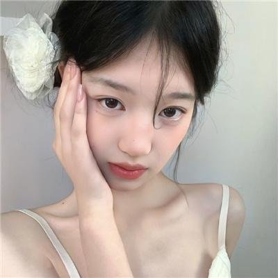 无声言证海报